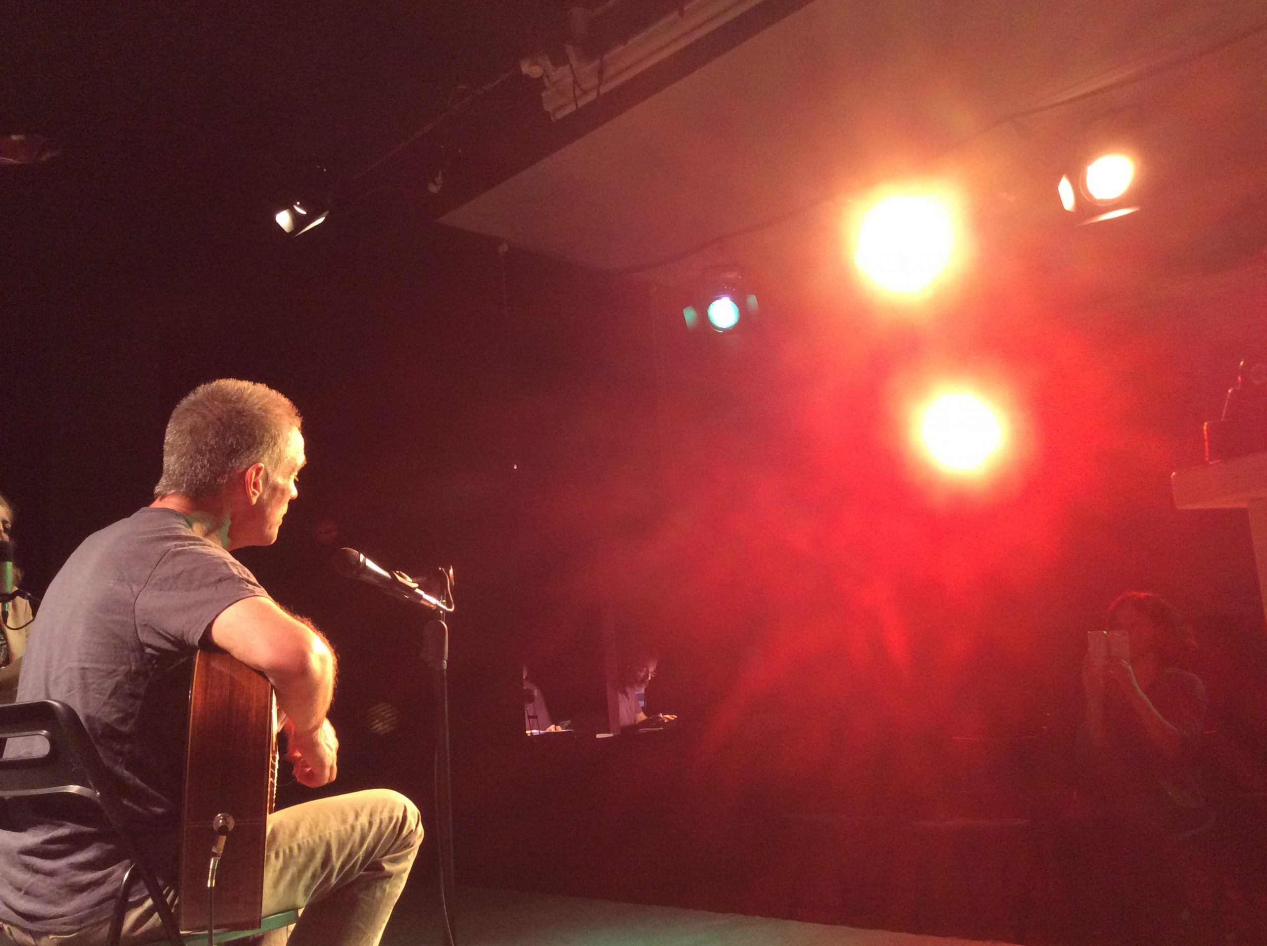 EL PARAISO NO ES AQUÍ